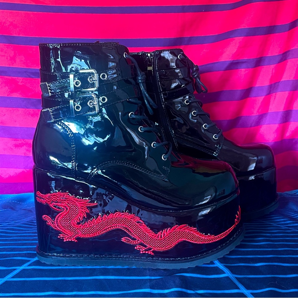 Gothic patent leather dragon platform boots
